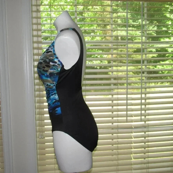 MIRACLESUIT Black Blue Gray Ruched One-Piece Swimsuit Size 14 - Picture 3 of 5
